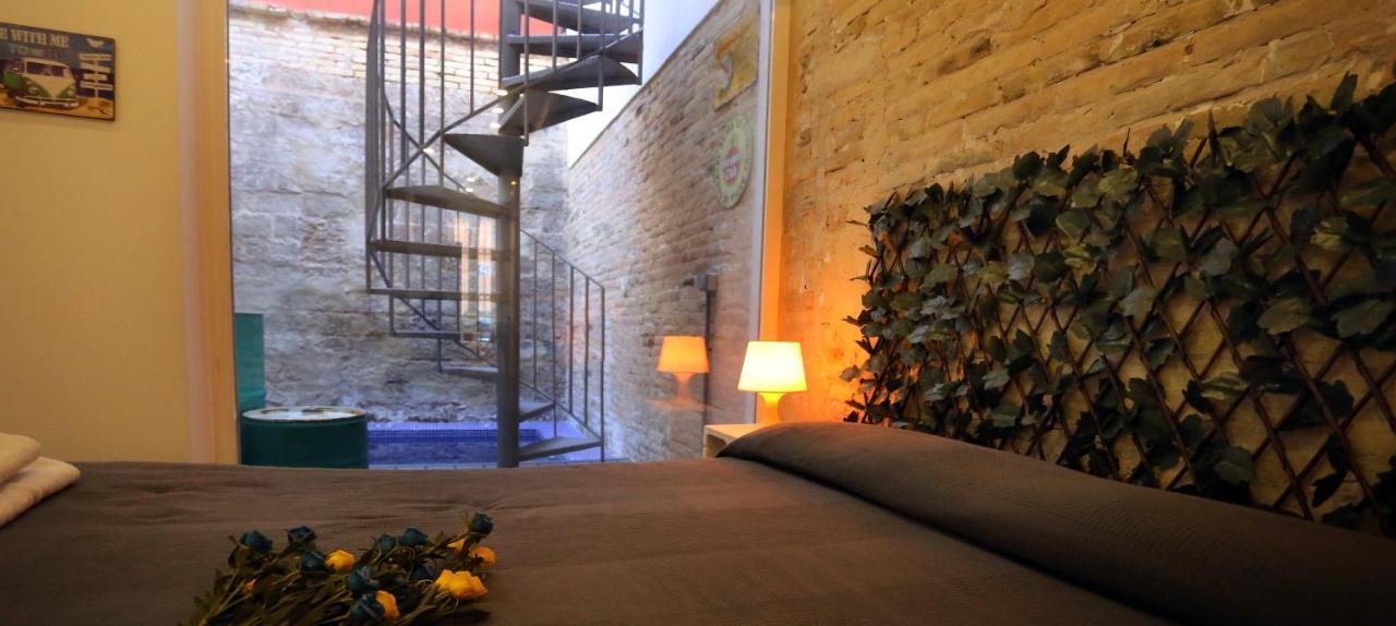 Loft Independiente Con Piscina Compartida En Centro De Valencia Luaran gambar