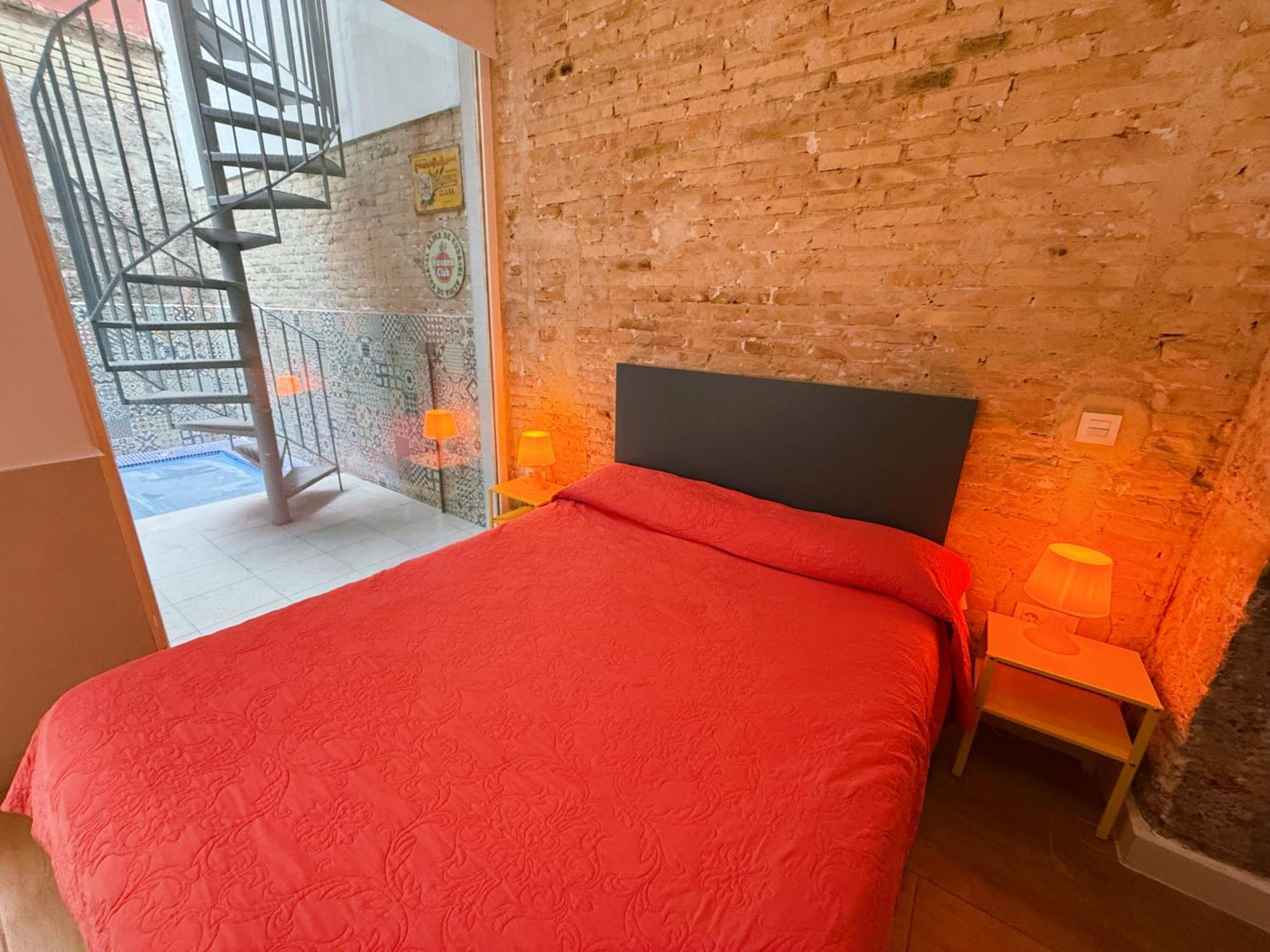 Loft Independiente Con Piscina Compartida En Centro De Valencia Luaran gambar